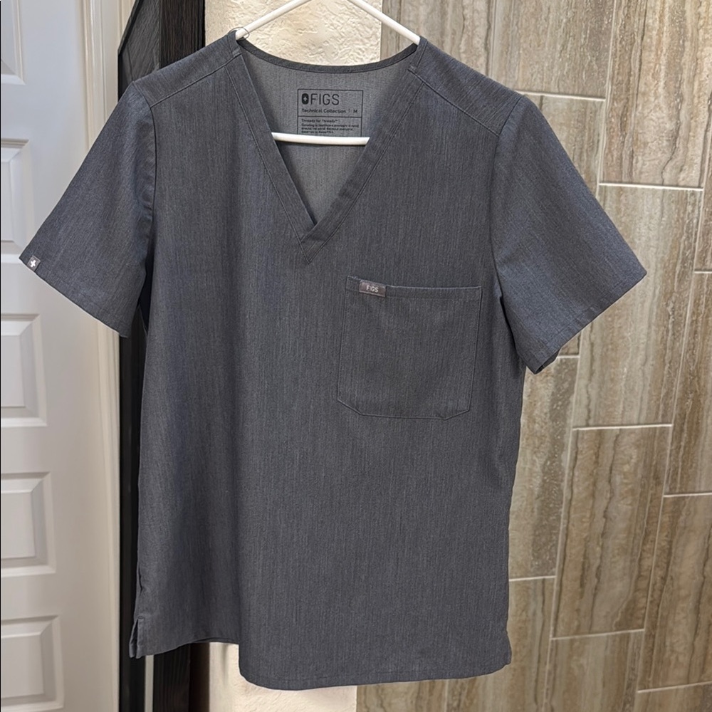 Figs Technical Collection Scrub Top Grey Size Medium